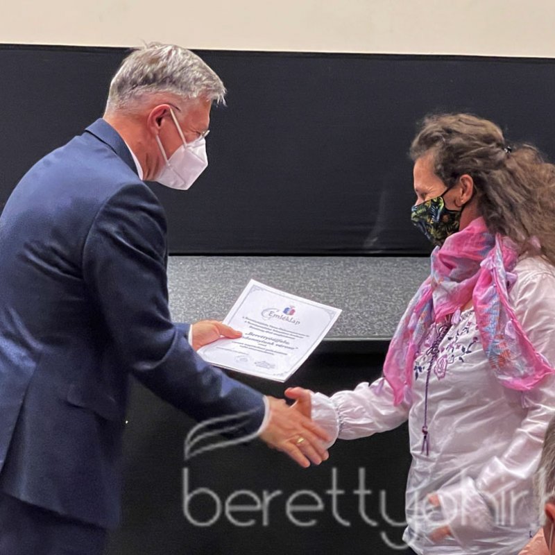 Naptárfotó pályázat - eredményhirdetés és kiállítás 12